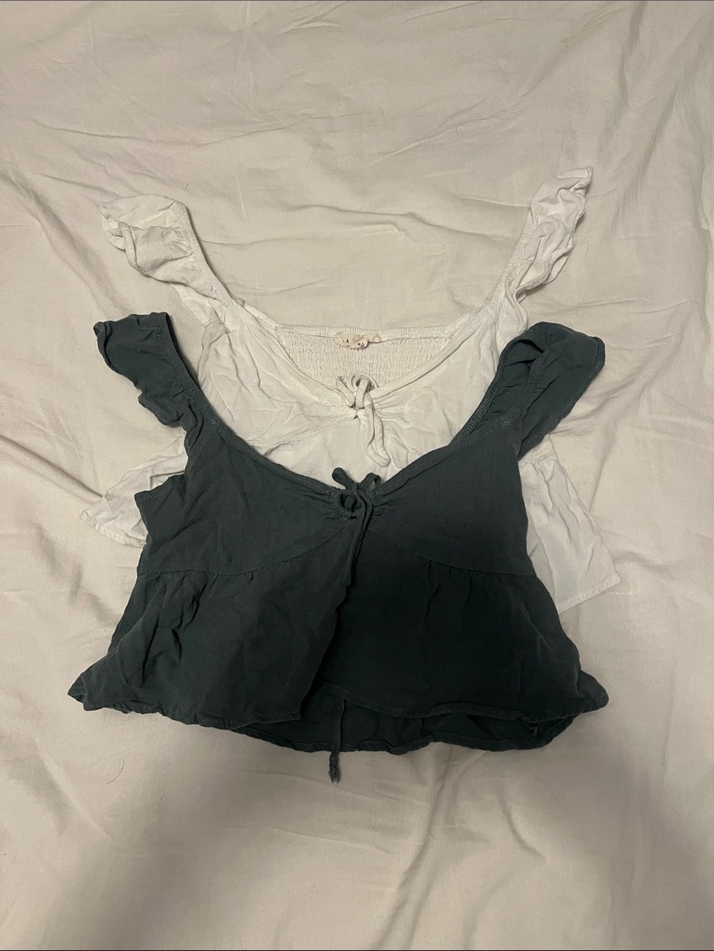 La Hearts Ruffle Tie-Front Crop Top - White & Dark Gray